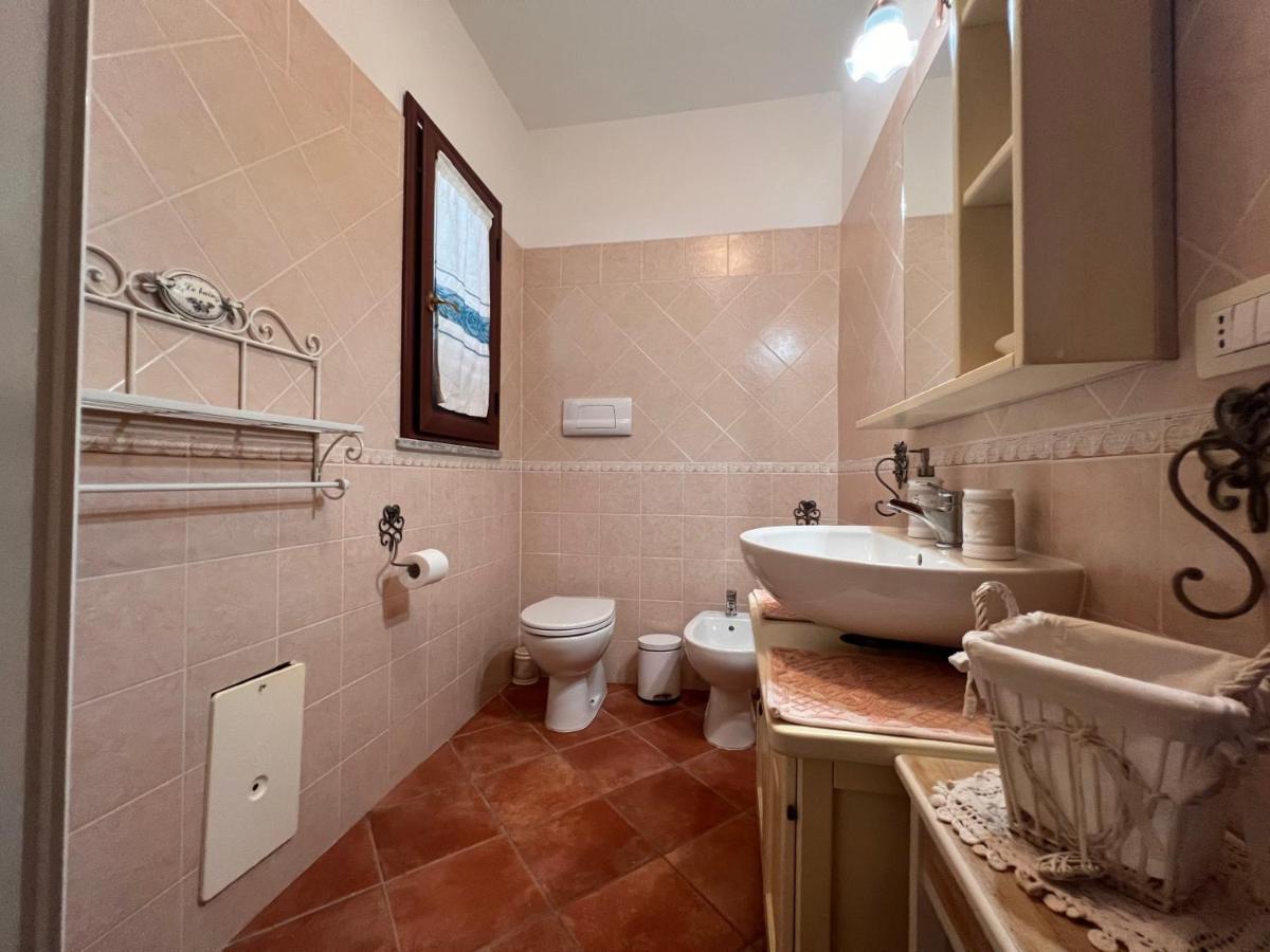 S'Ercole Apartamento Posada  Exterior foto